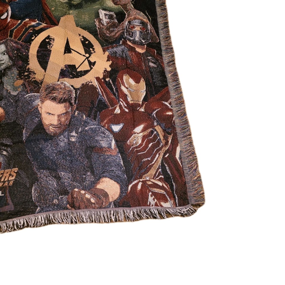 Marvel Avengers Infinity Wars Woven Throw 4' X 5'