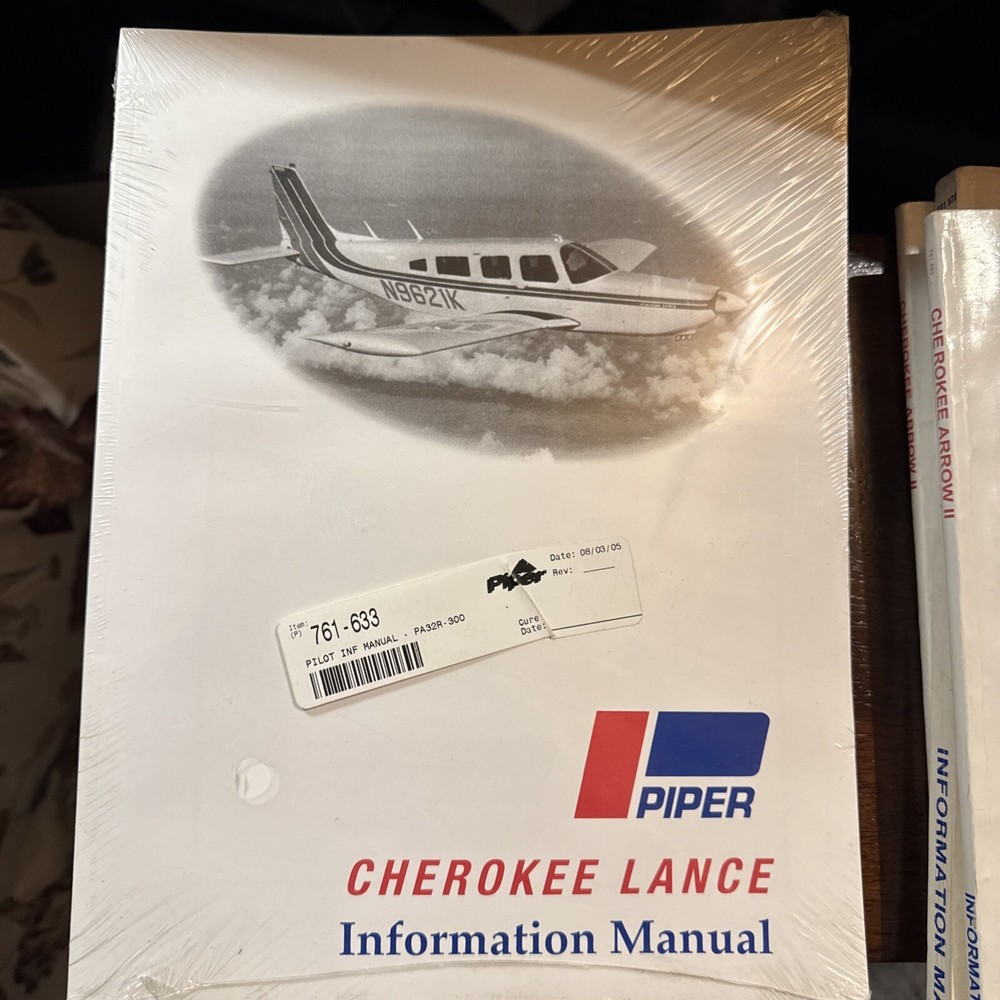 Piper Cherokee Lance Pilot Information Manual