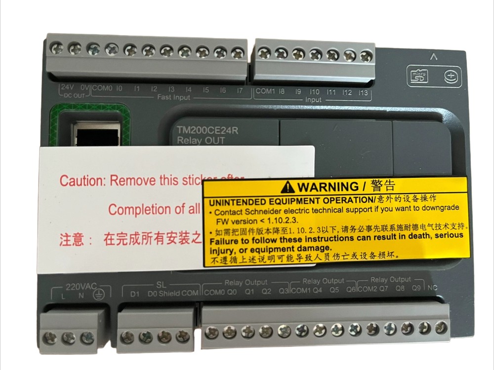 1pc Schneider TM200CE24R New Programmable Logic Controller