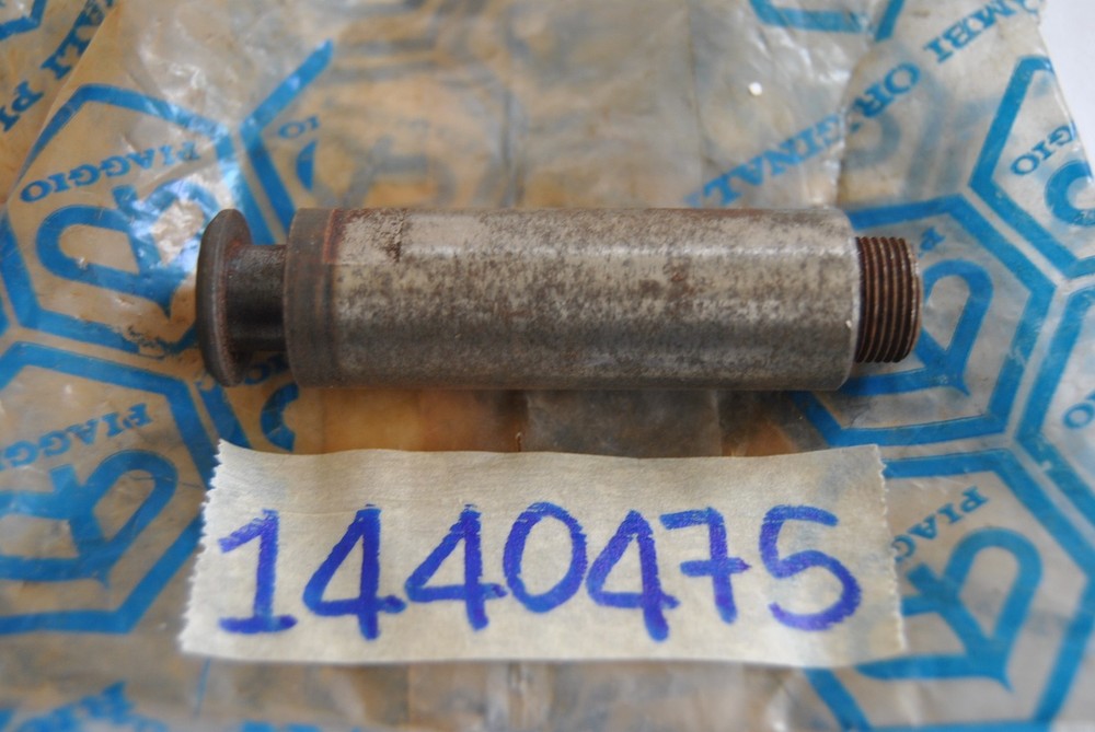 Gear Selector Spindle Piaggio Ape Car