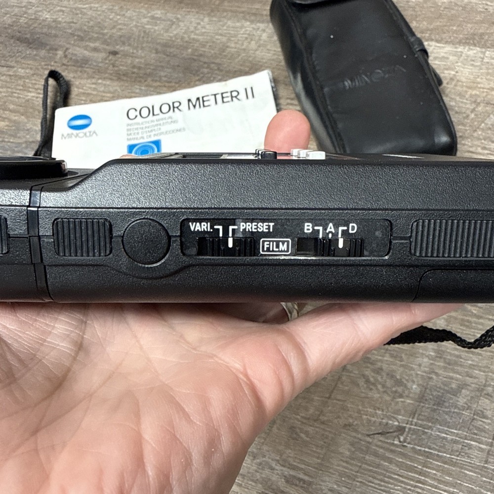 Konica Minolta Color Meter II w/ Case, Instruction Manual, Strap, & New Battery