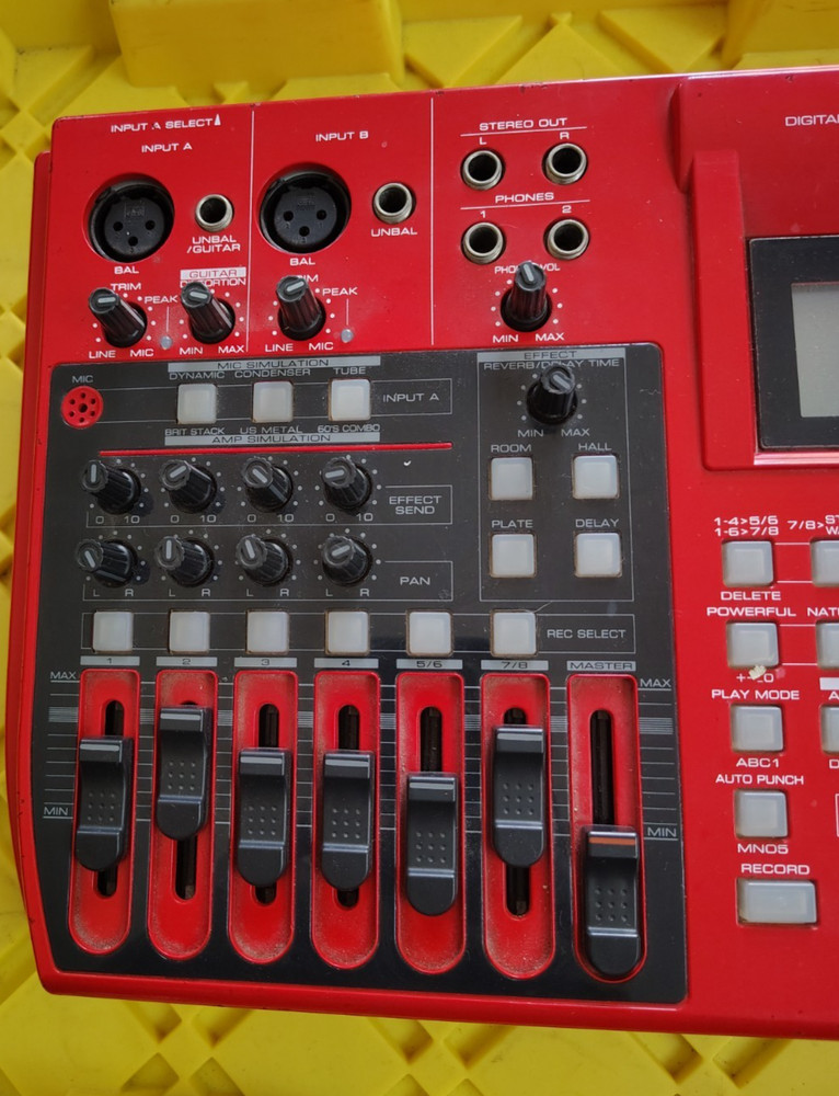 Fostex MR-8 Digital Multitracker