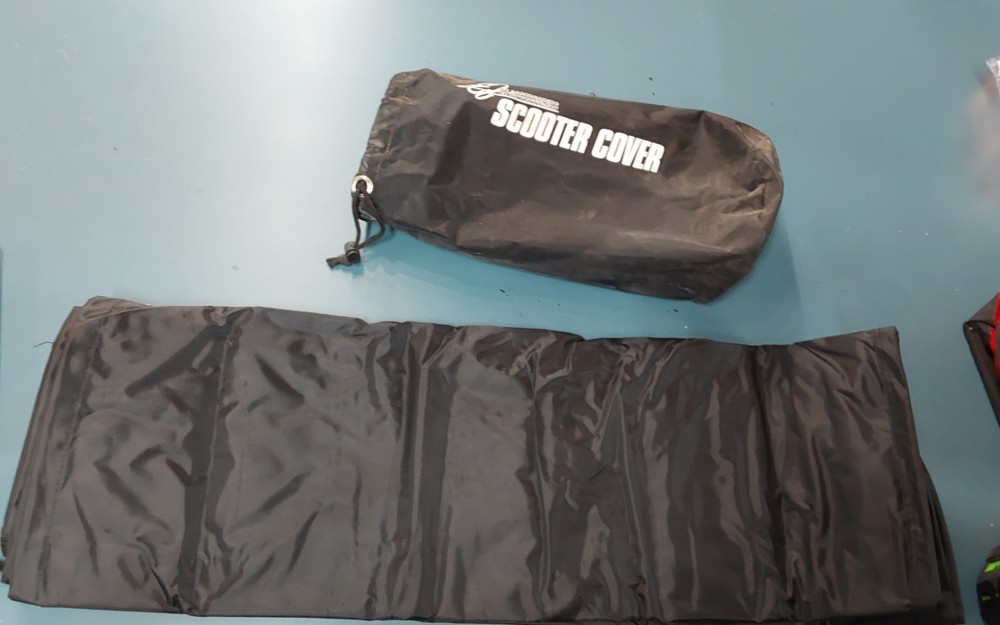 EZ-Accessories Universal Mobility Scooter Cover