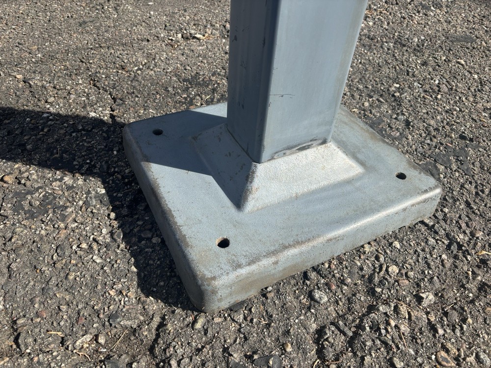 Baldor Cast-Iron Buffing Stand