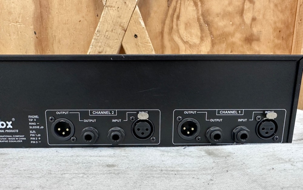 DBX 231S Dual Channel 31 Band Graphic Equalizer EQ - Tested & Working