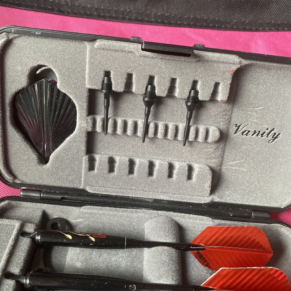 Vanity Soft Tip Dart Set Hard Case W/ Belt Clips