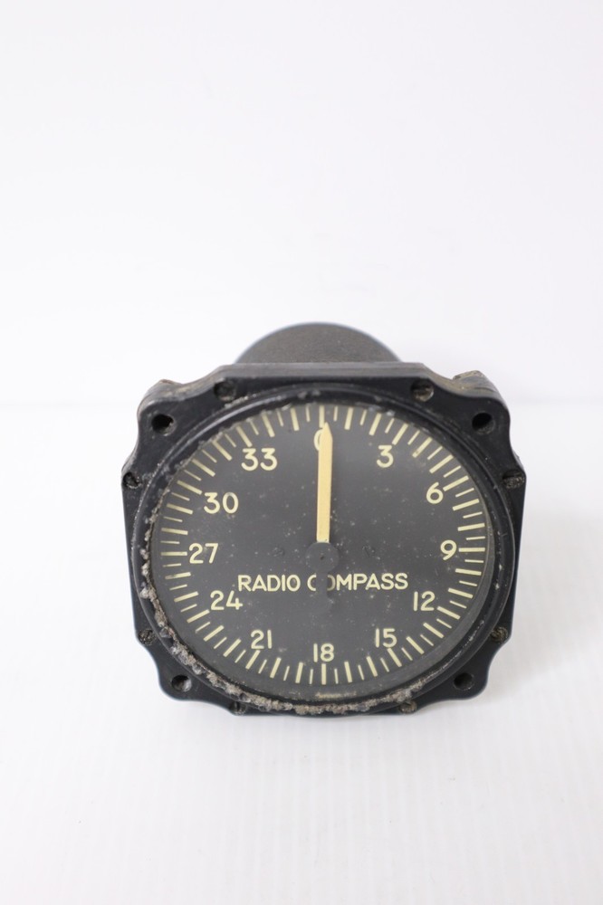 Lear 2330A Radio Compass Indicator 97536-01