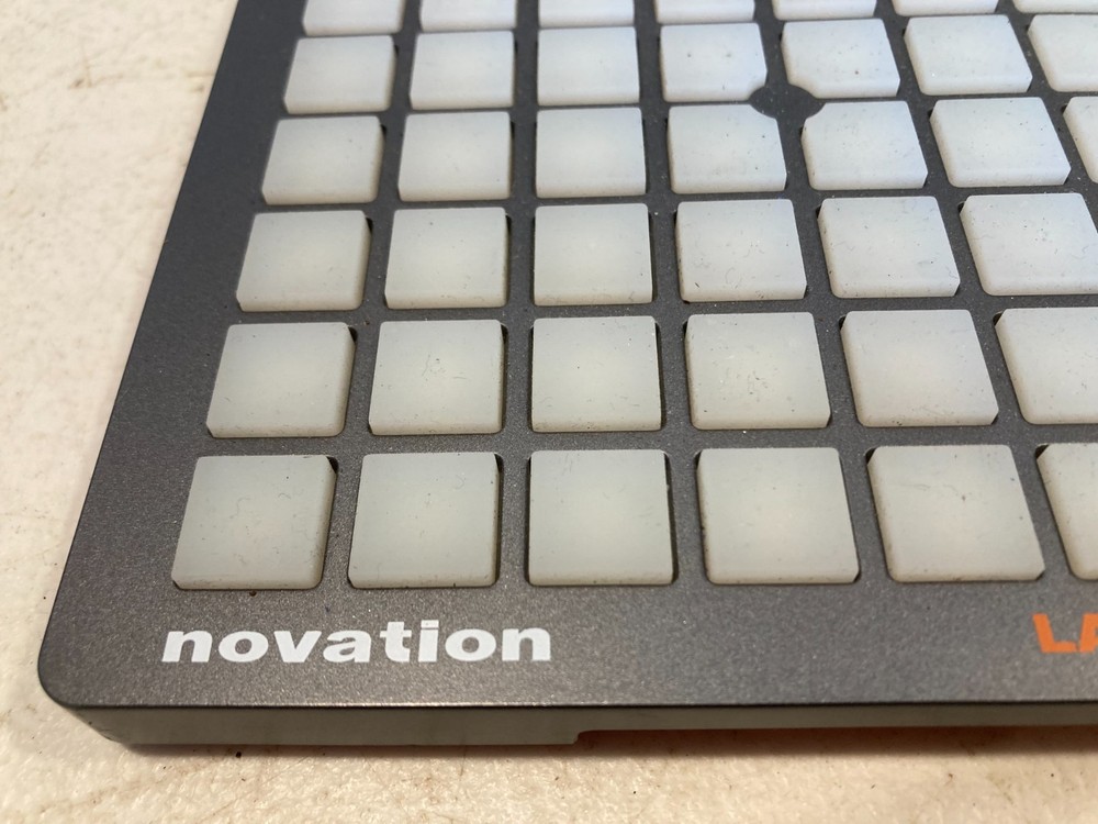 Novation Launchpad Mini FL Studio Ableton Controller Interface