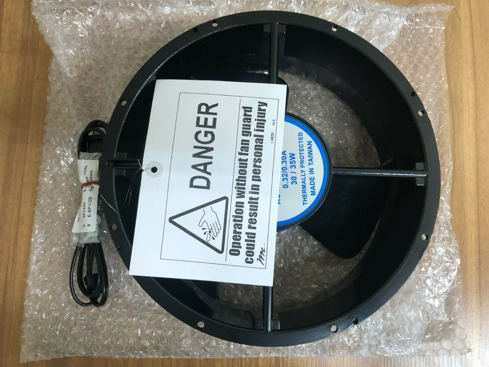 Middle Atlantic Products FAN-10