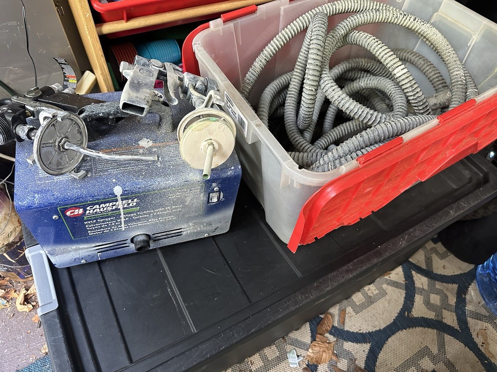Campbell Hausfeld HVLP paint sprayer System 
