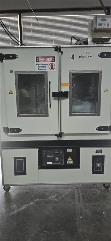 Blue M Mechanical Convection Oven DCW-1406-E-ST350 3PH 208VAC