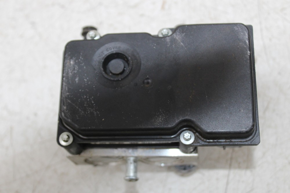 09-14 DUCATI MONSTER 696 ABS PUMP UNIT MODULE