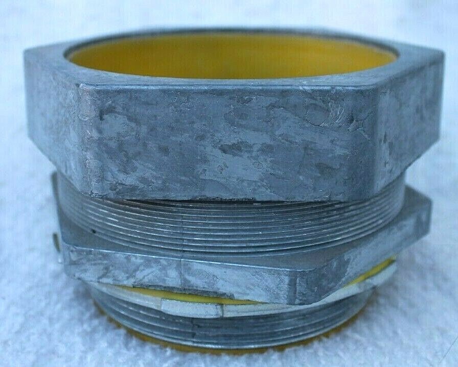 Arlington 4" Compression Coupling