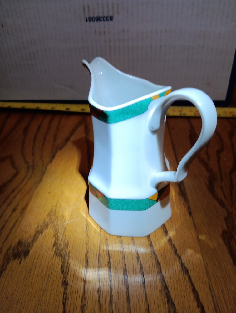 Studio Nova Creamer. Harmony Y0053