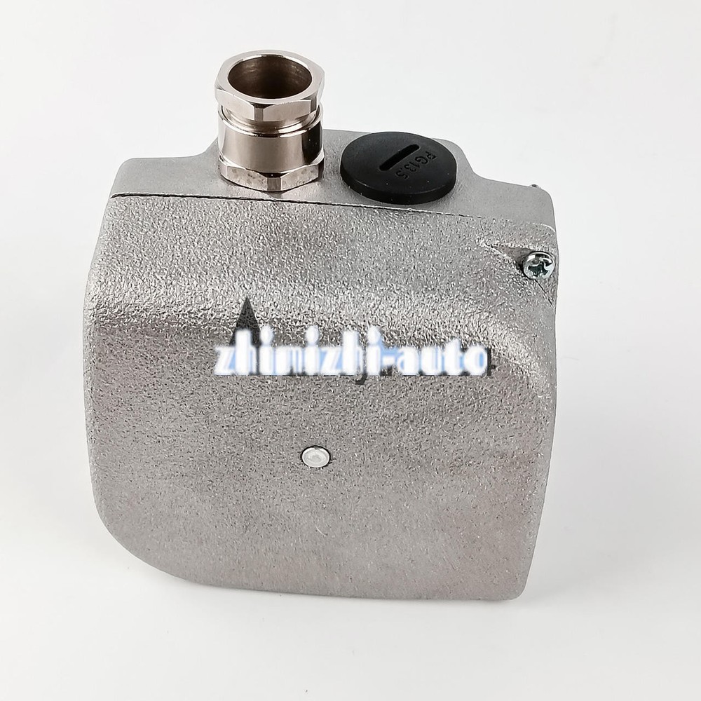 ONE SIEMENS BURNER FLAME SENSOR FLAME DETECTOR QRA50M