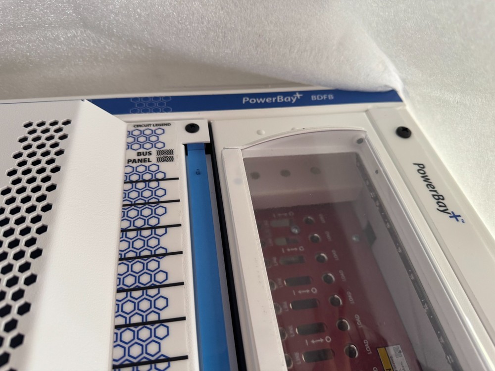 Alpha PowerBay+ Vertical BDFB 800A Advanced Modular Secondary Distribution Bay