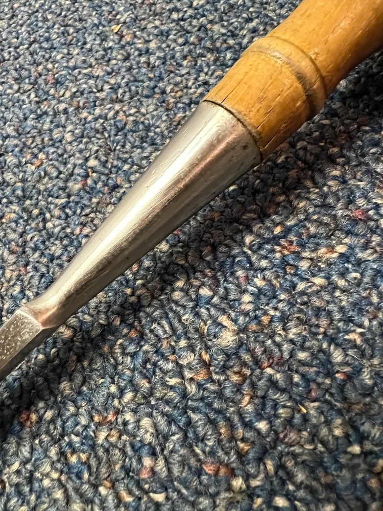 Vintage Craftsman Vanadium bevel-edge chisel, 1/2", BP code, very nice