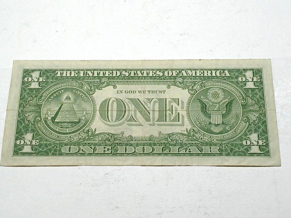 ** STAR ** $1 1957 Silver Certificate Note ** *51634340C