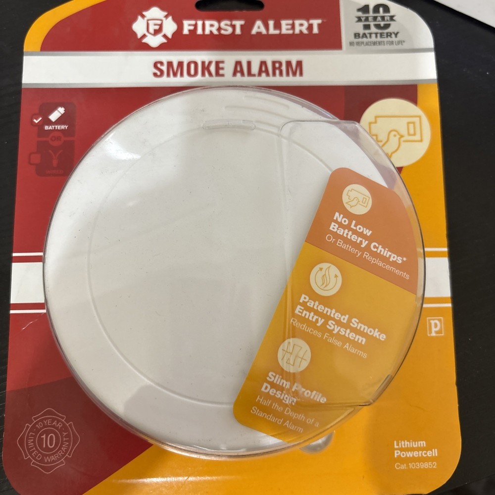 First Alert Smoke Detector - White