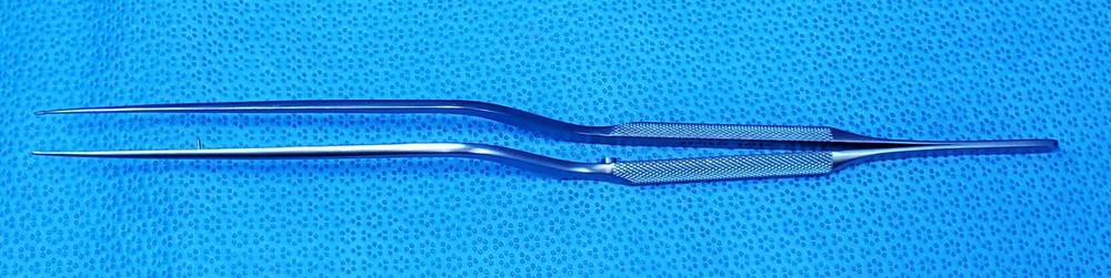 Codman 80-1905 Spetzler Platform Forceps, Bayonet, Straight, Titanium