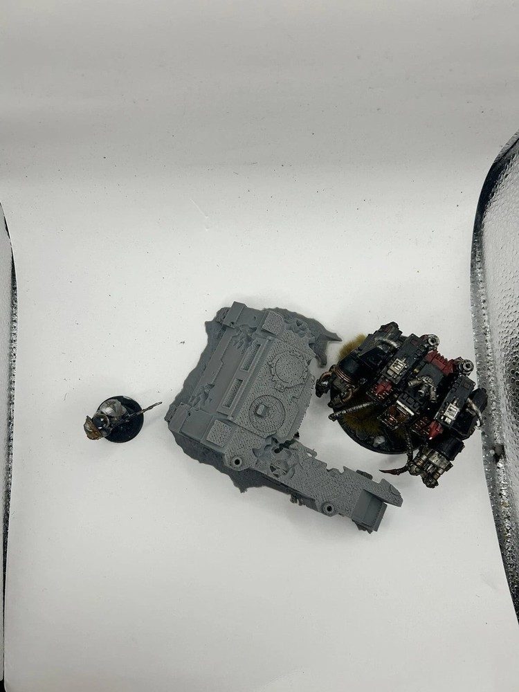 Terrain Scenery Piece Crashed Vehicle