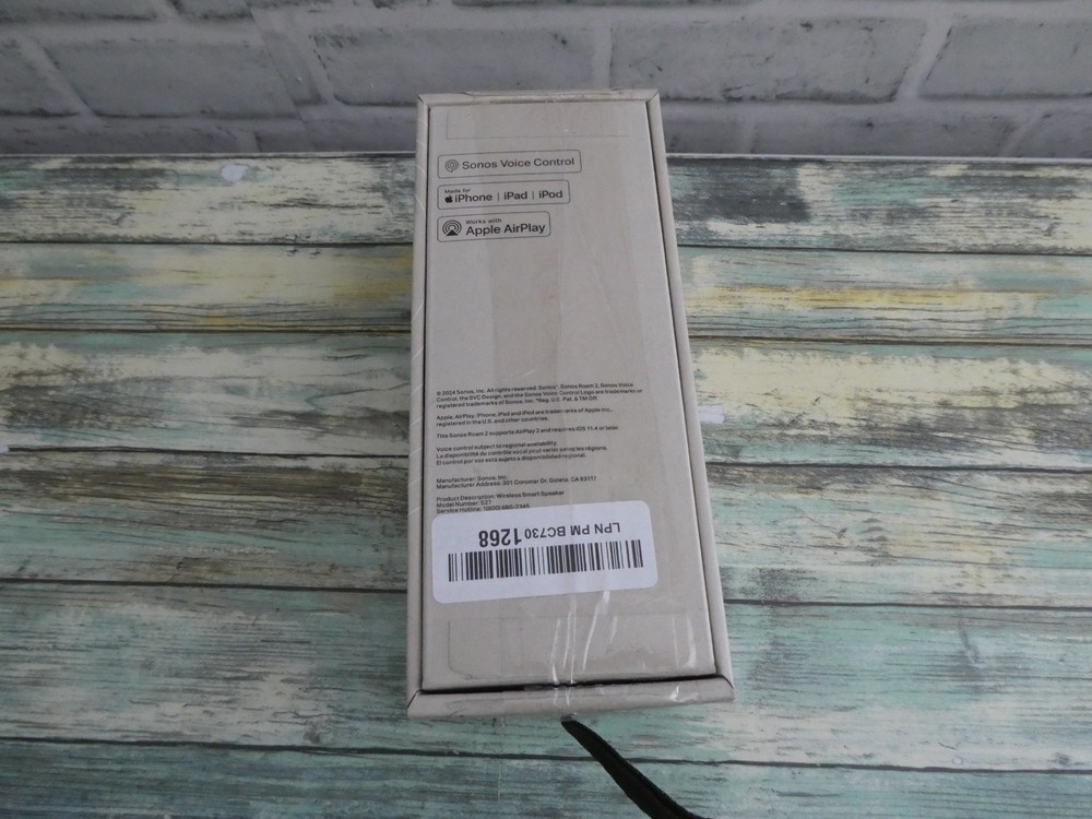 Sonos Roam 2 - White Portable Bluetooth Speaker - OPEN BOX - Tested
