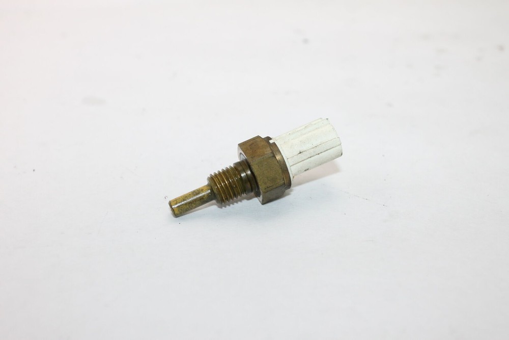 2016 Kawasaki ZR 1000 Temperature Temp. Sensor Sending Unit