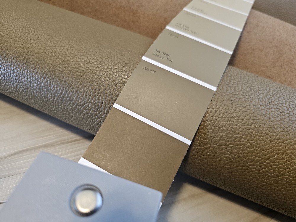 4-5oz THATCH BROWN LEATHER HIDE SIDE SOFT W/GRAIN 20+ CHAPS/BAG/CRAFT PANEL SHEE