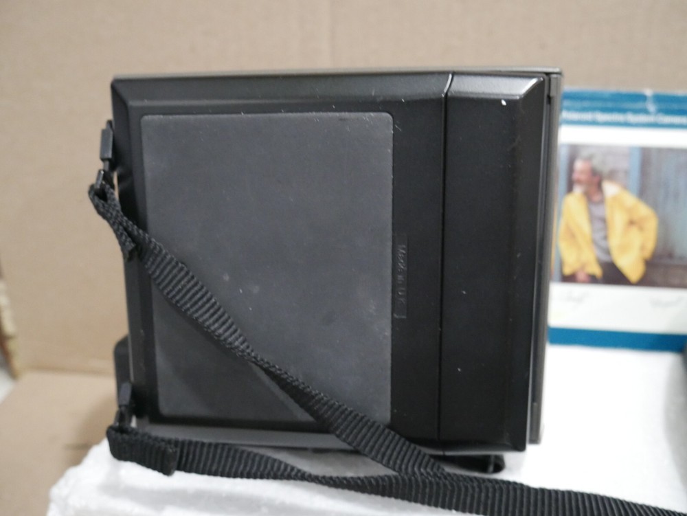 Polaroid Spectra System Instant Camera - with Manual and Case