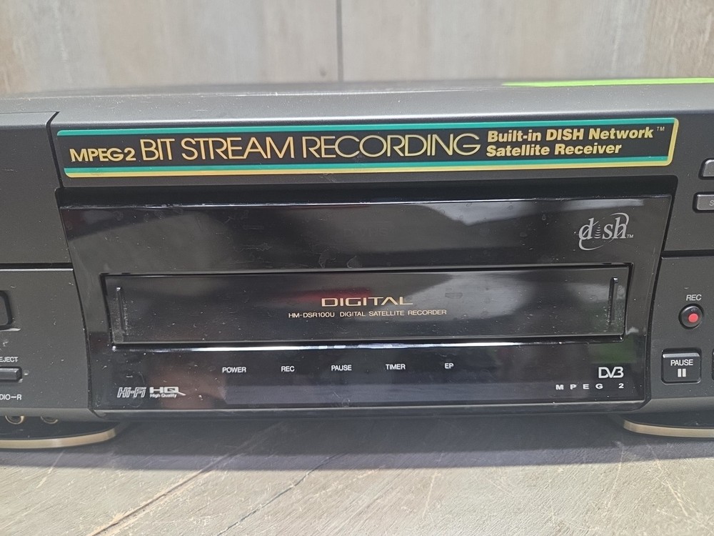 JVC HM-DSR100U
