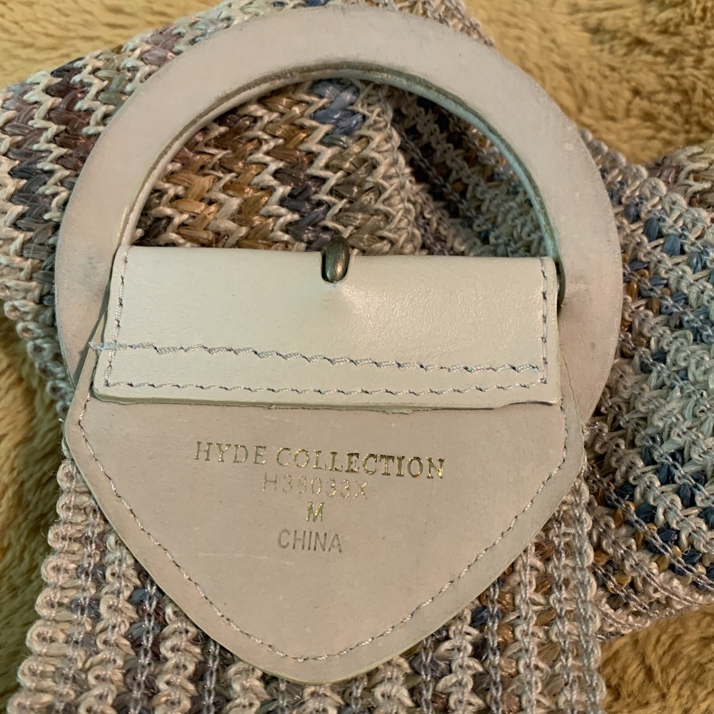 Hyde Collection Belt Wide knitted Size M 34”
