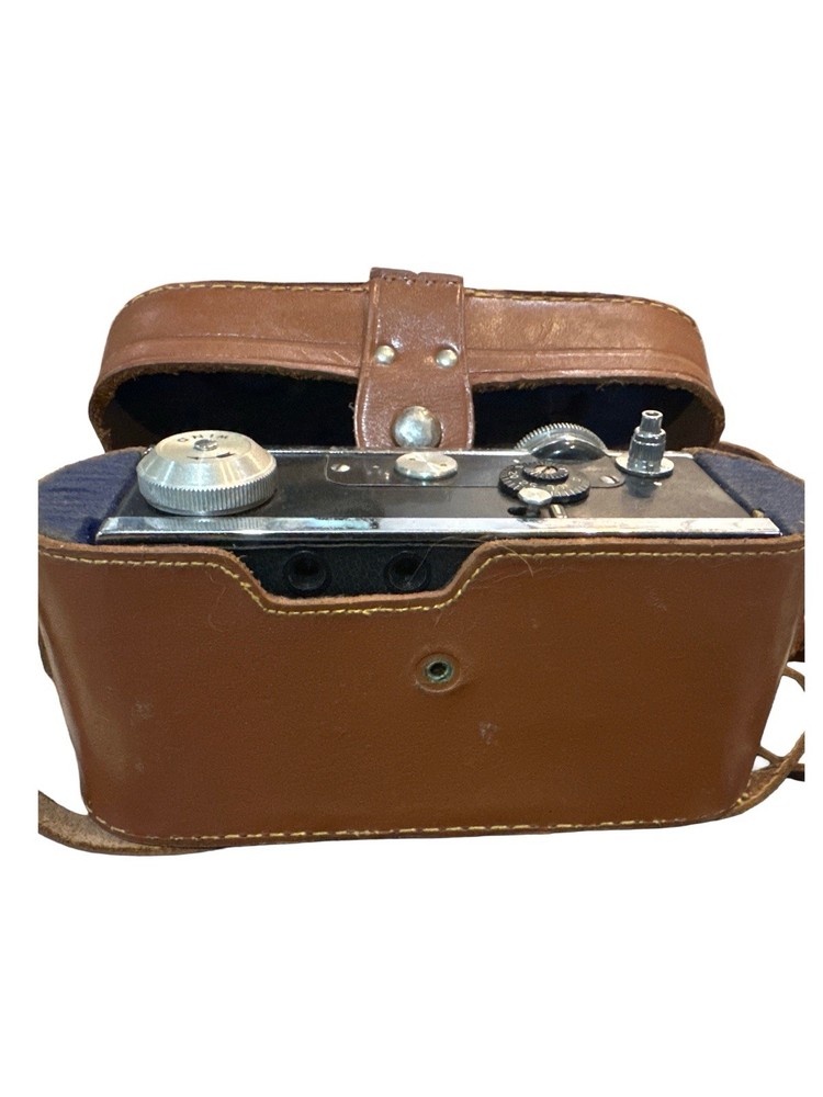 Argus C3 35mm Rangefinder Camera Cintar 50mm f/3.5 Working Shutter + Case