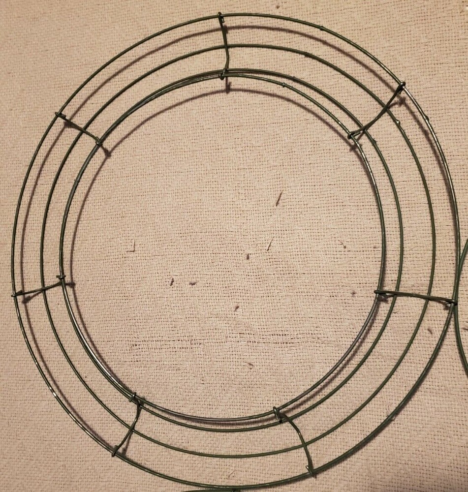 Wire Wreath Forms Lot Of 4/ 2 10" & 2 14"