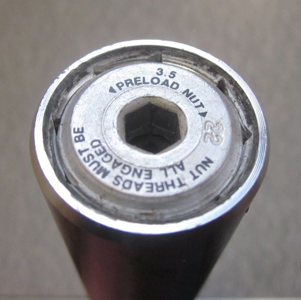 Hsin Lung 27.2 shock seat post silver NOS