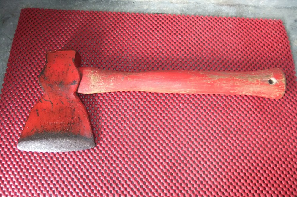 G. Selsor & Co Hatchet
