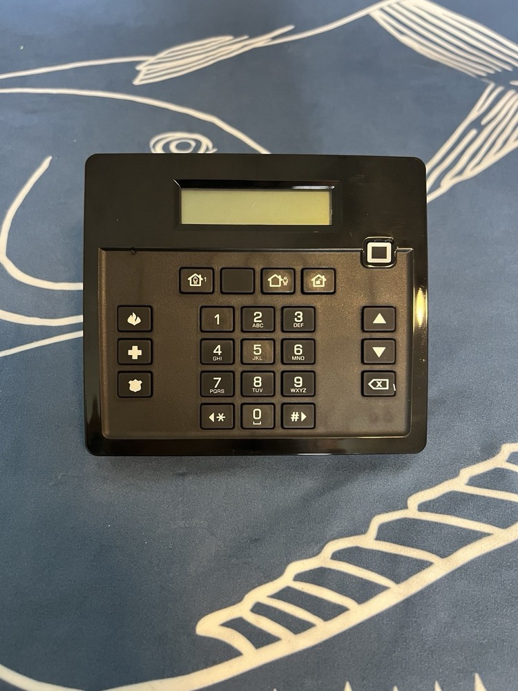 Concord 4 Interlogix Keypad 600-1070-E