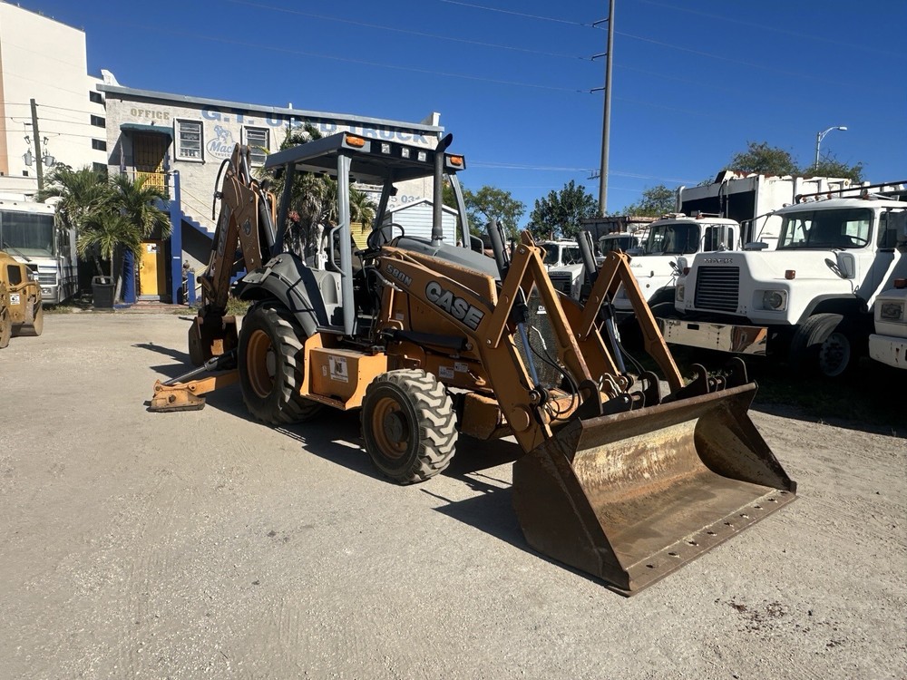 2016 Case 580N Backhoe Loader 2190 NW 7th Ave 33127