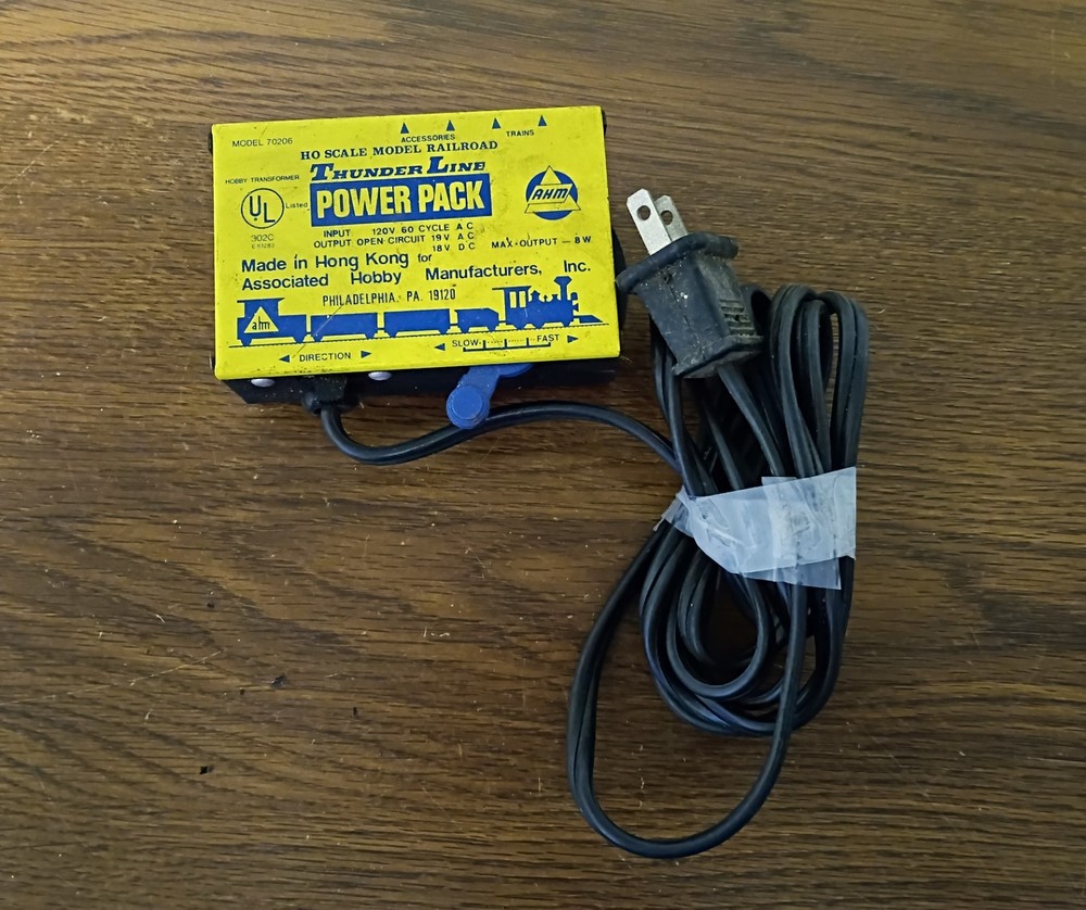 Vtg AHM Thunder Line HO Model Train Power Pack Hobby Transformer 70206 UNTESTED
