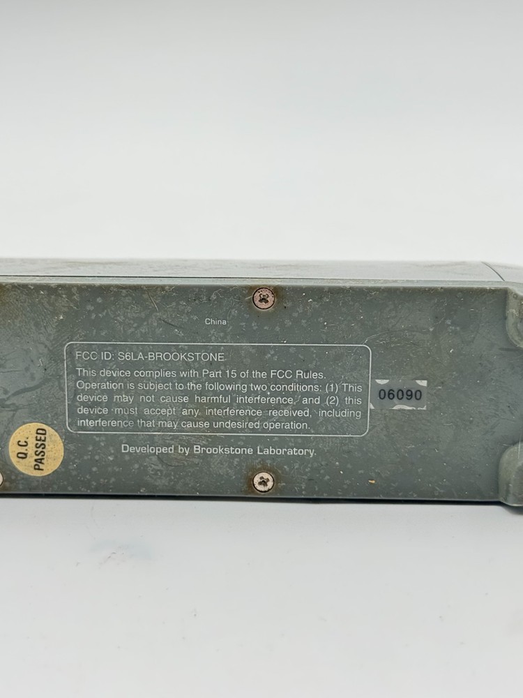 Brookstone S6LA Wireless Speaker Transmitter w/ U035 Power Adapter