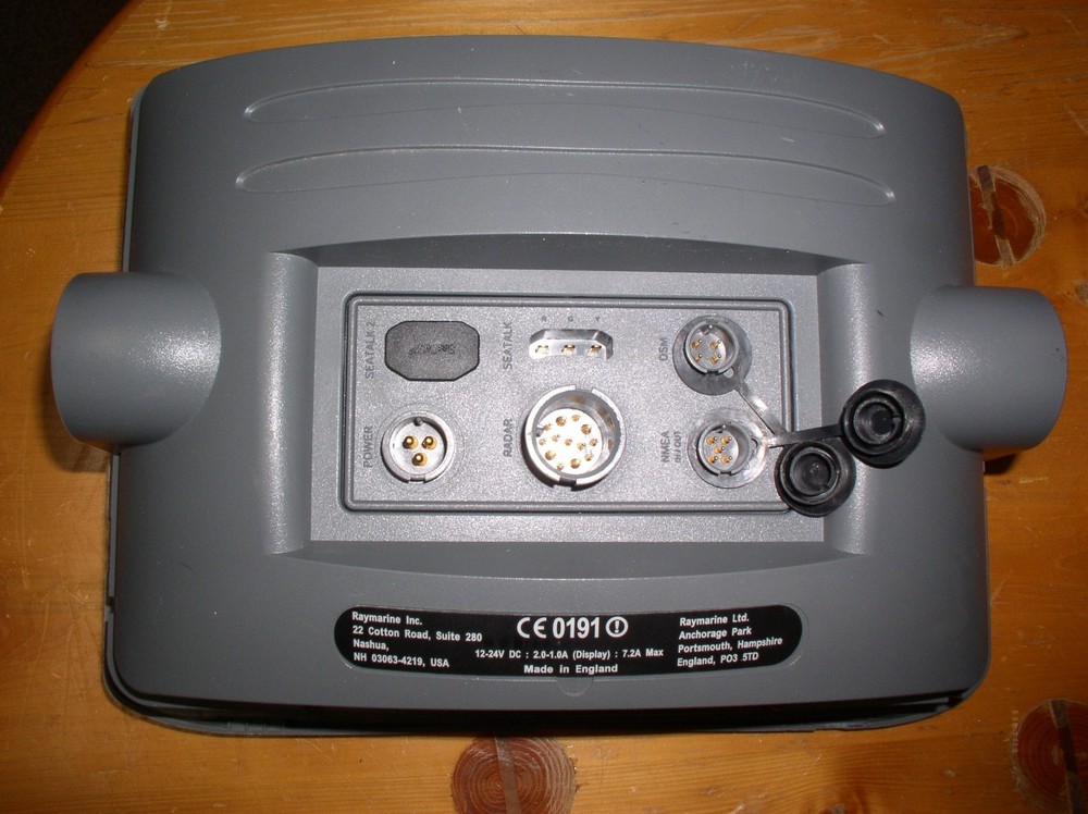 Raymarine C80 MFD
