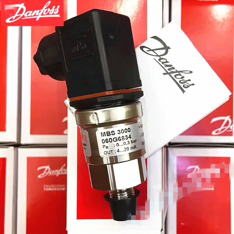1pcs Danfoss Pressure Transmitter Sensor MBS3000 060G6834 0-0.3bar