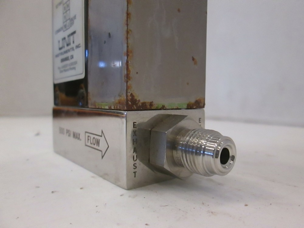 Unit UFC-1100A, Mass Flow Controller, 15 SLM, N2, Used