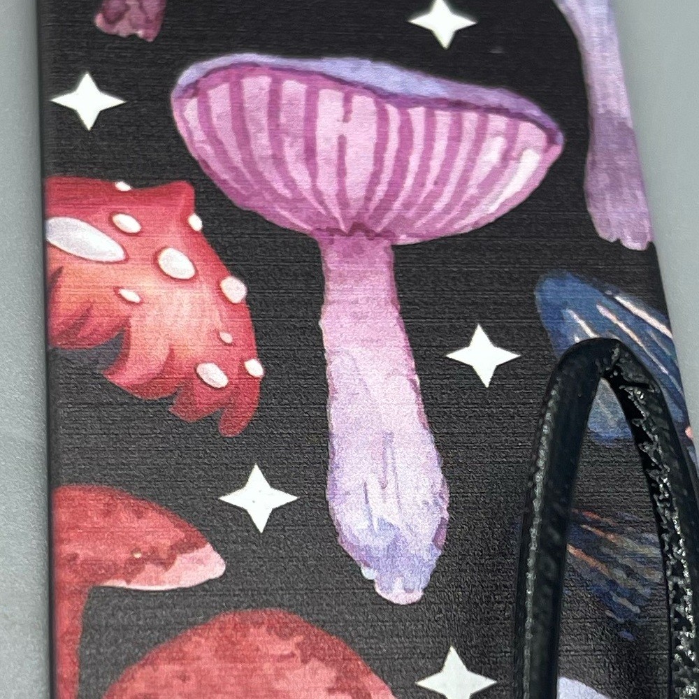 Mushroom Pattern Bottle Opener, New
