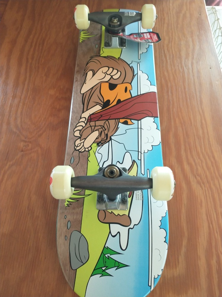 Skateboard-Original Mid Complete-Almost-Napping Caveman-7.37-Excellent Condition