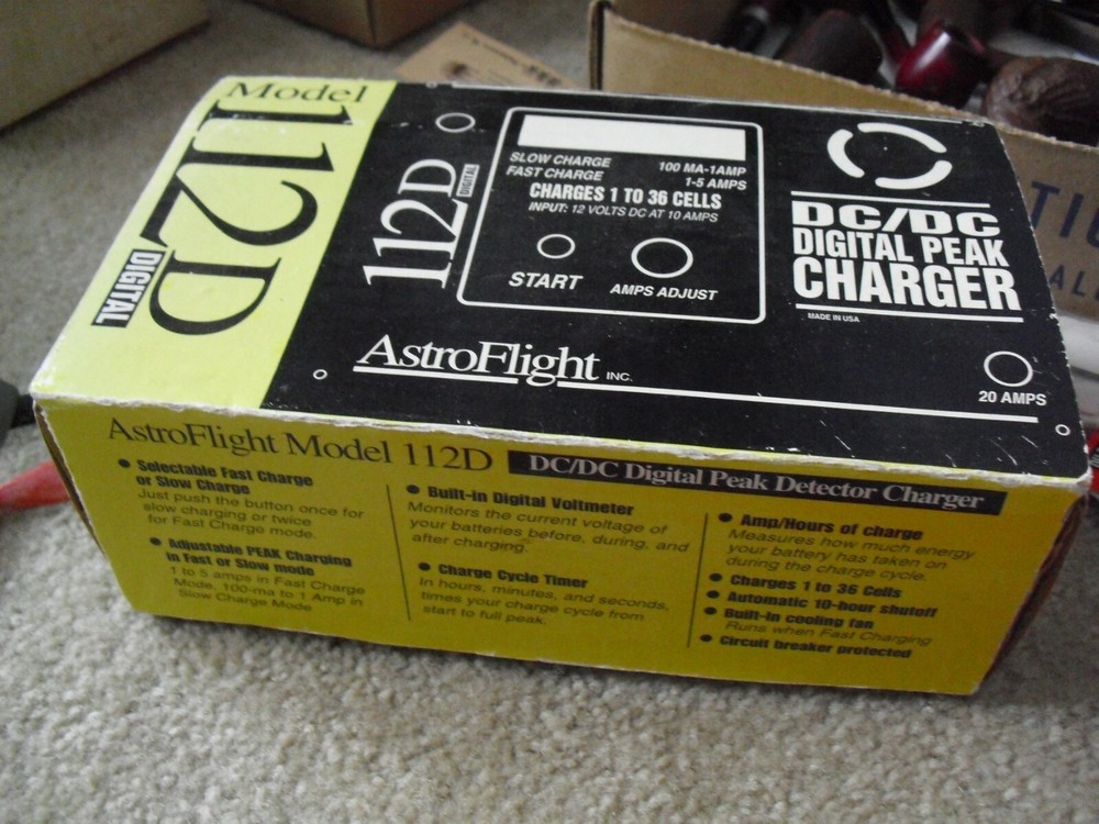 Astroflight Model 112D Digital DC/DC Digital Peak Charger NIB