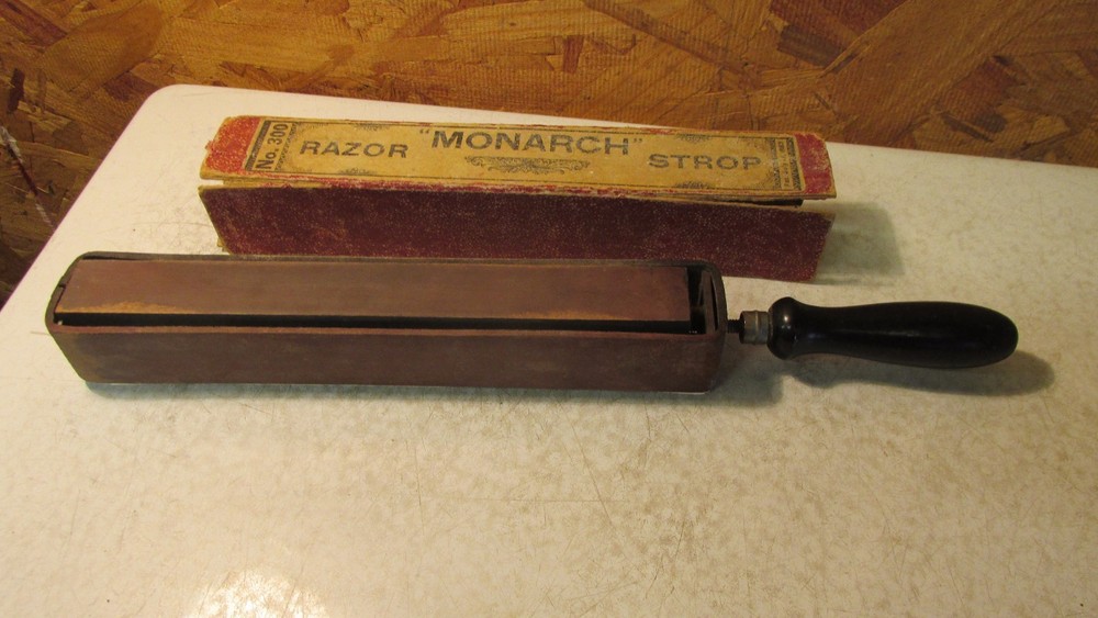 1883 Monarch Razor Strop- OB