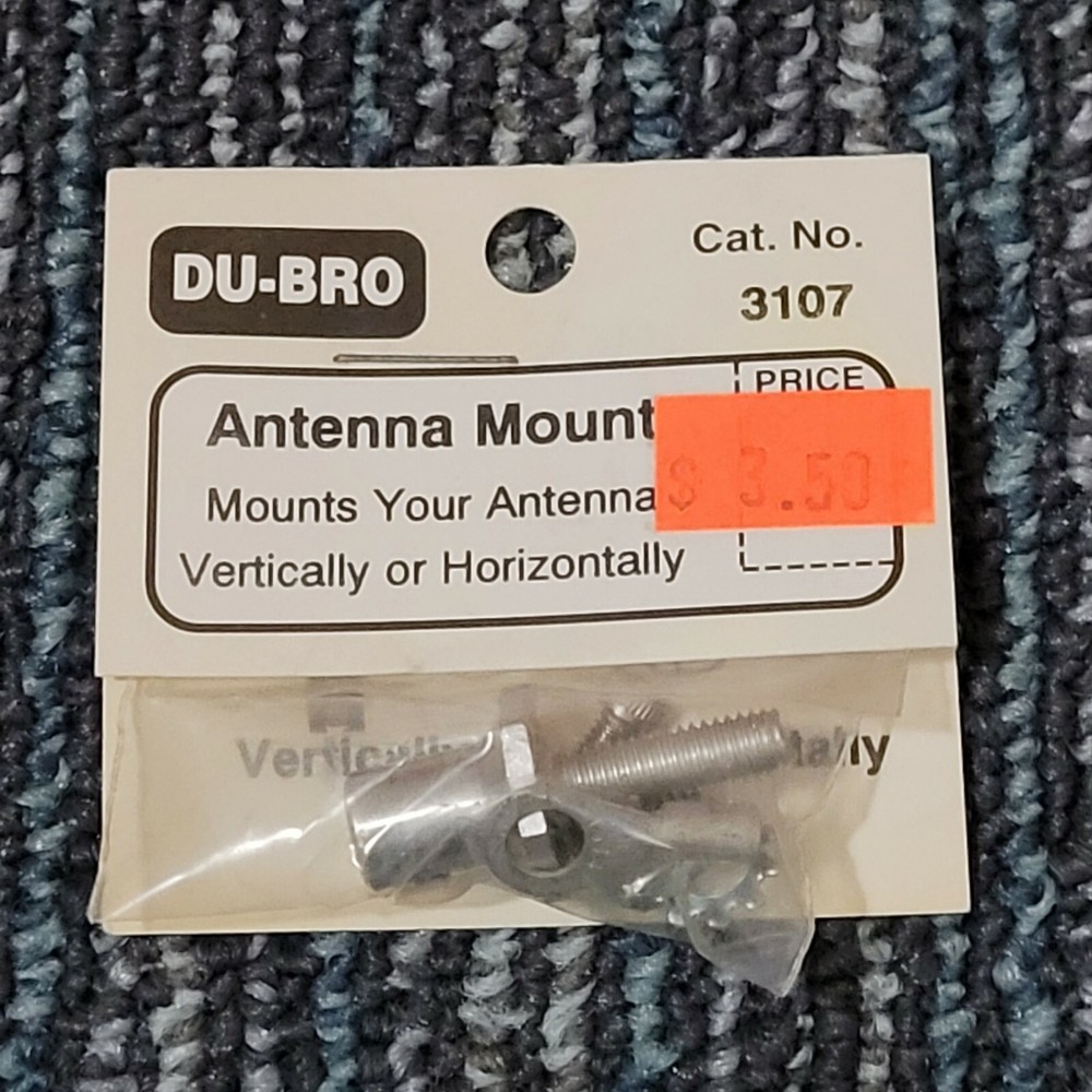 Dubro 3107 Antenna Mount Vertically or Horizontally NOS NIP
