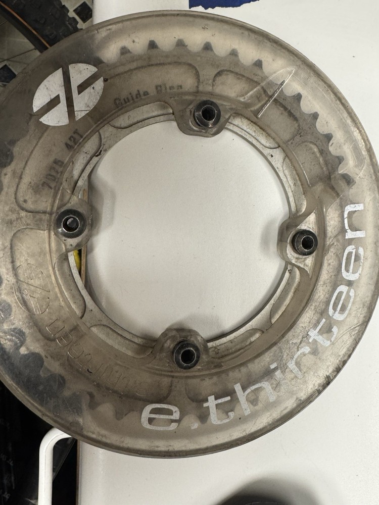 E Thirteen Chain Guide / Bash Guard with e13 Chainring