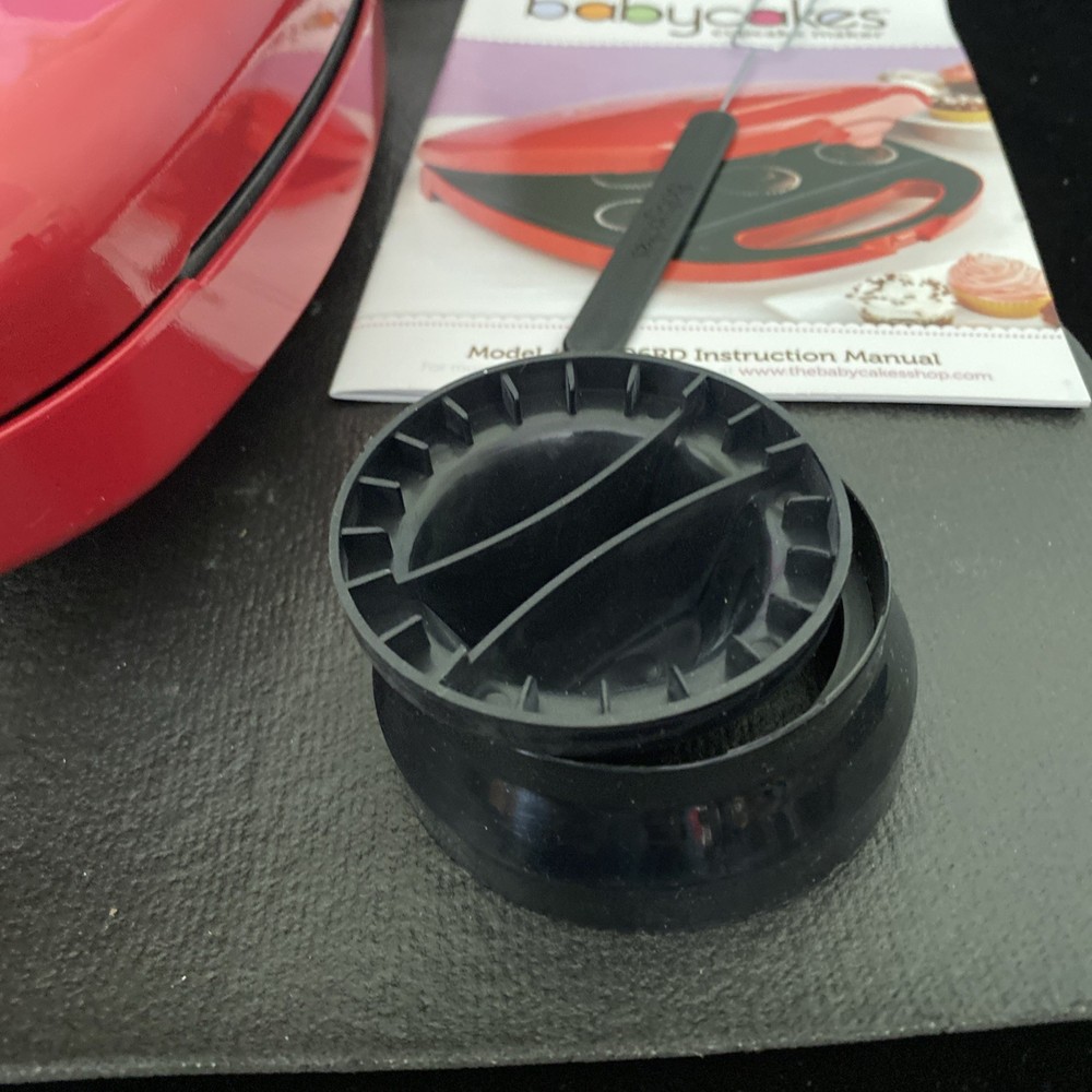 Baby cakes Nonstick Coated Cupcake Maker Red @81