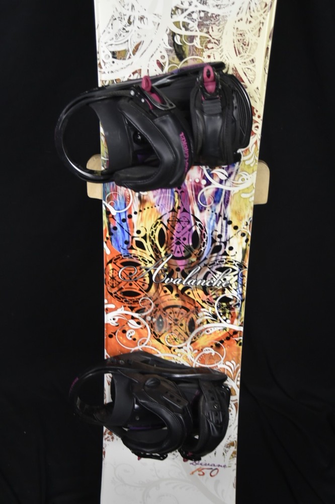 AVALANCHE DIVANE SNOWBOARD SIZE 150 CM WITH LARGE BINDINGS